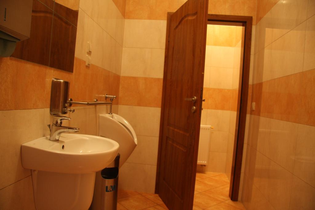 Constans Apartment Jaroslawiec Bagian luar foto