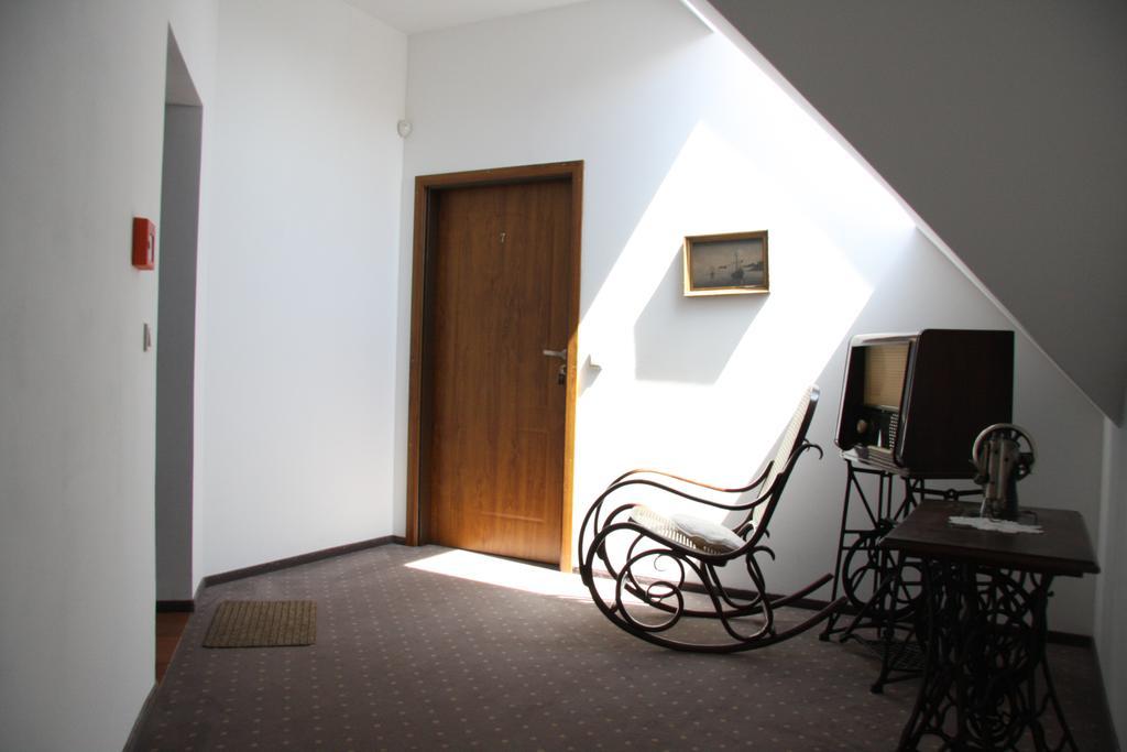 Constans Apartment Jaroslawiec Bagian luar foto