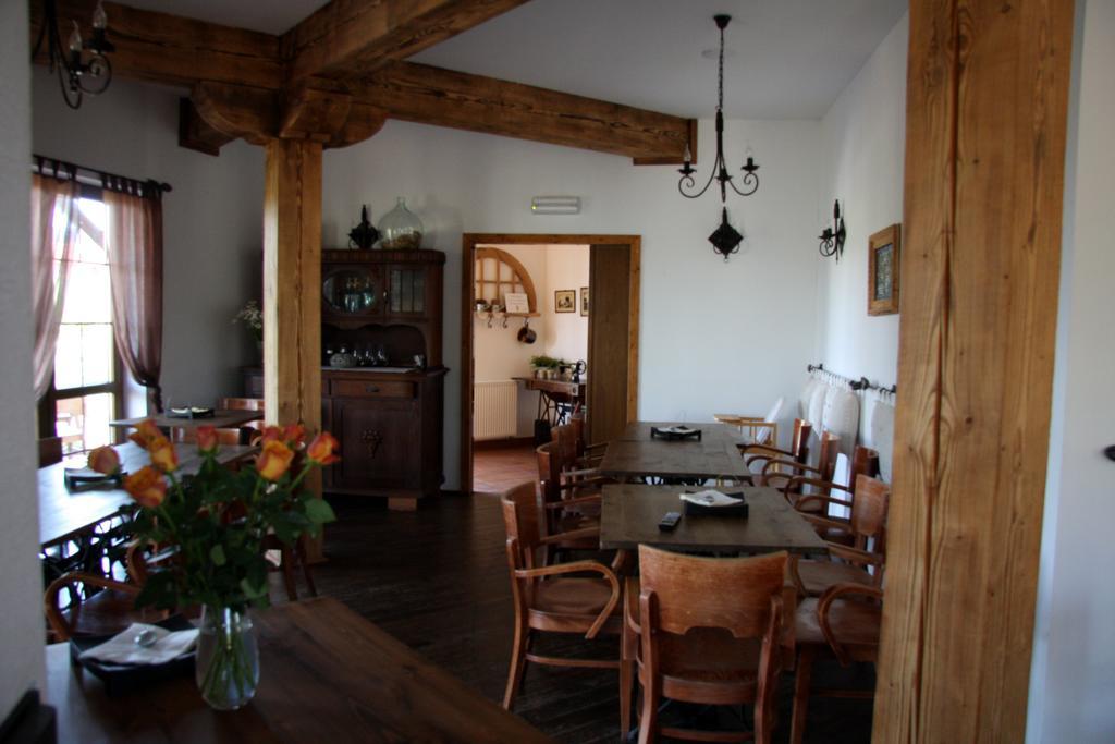 Constans Apartment Jaroslawiec Bagian luar foto